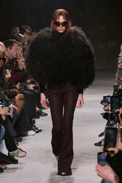 Look 20